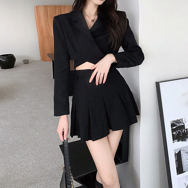 Short Long Sleeve Blazer Top Pleated Skirt Black Set