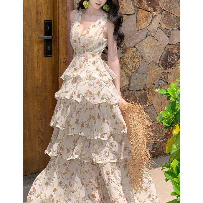 V-Neck Spaghetti Strap Cake Dress