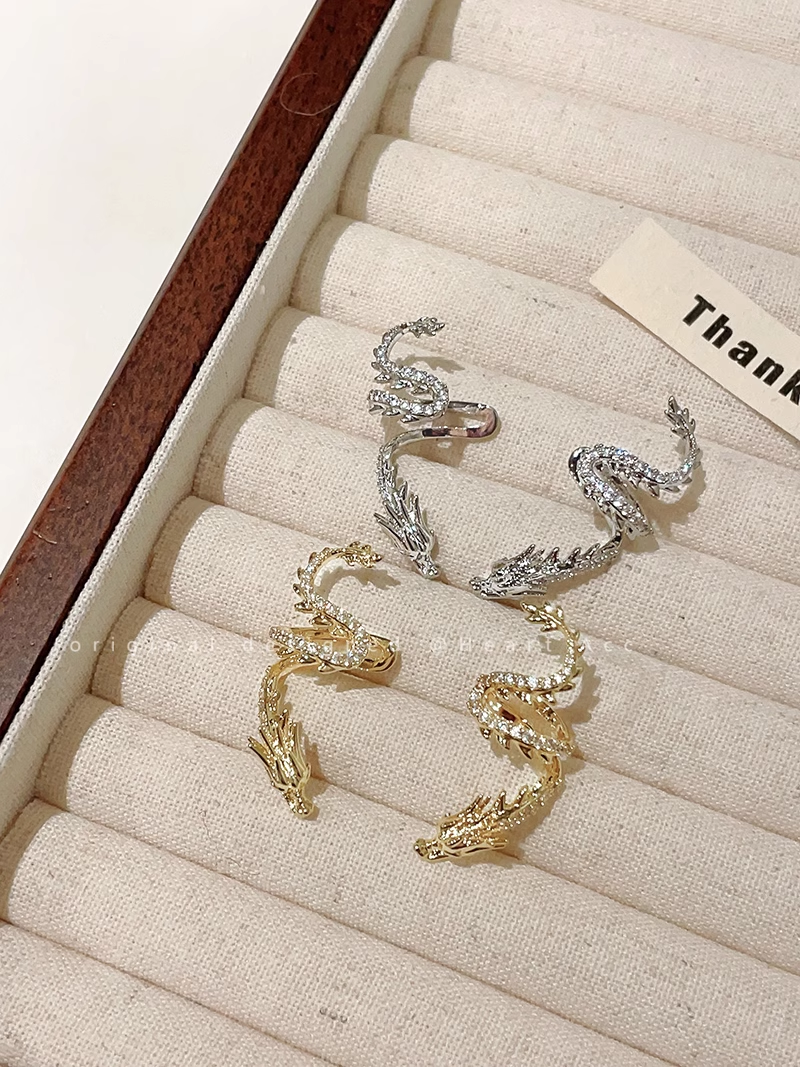 Dragon-Shaped Non-Pierced Earrings Exquisite Ear Cuffs