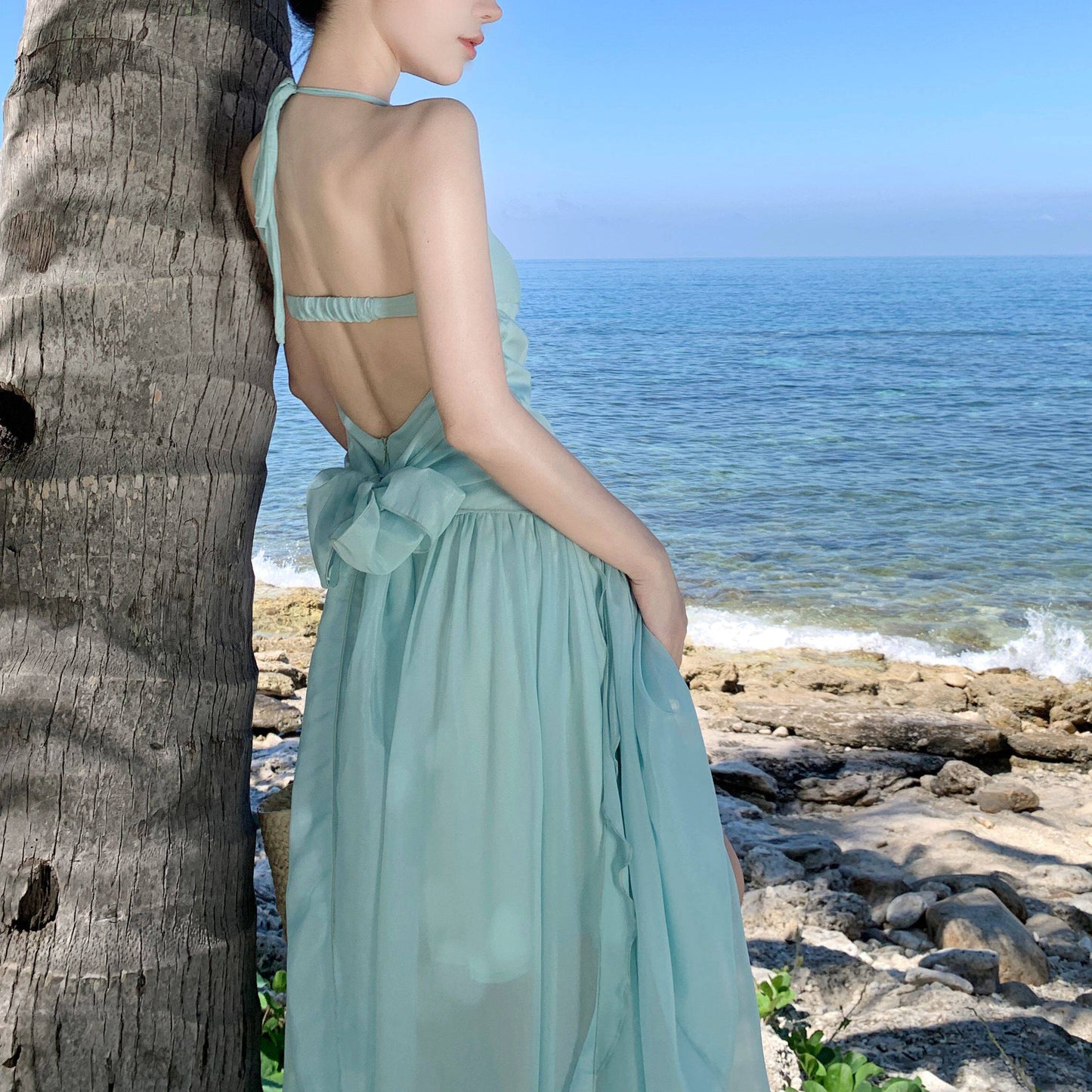 Halter-Neck Bow Backless Holiday Dress