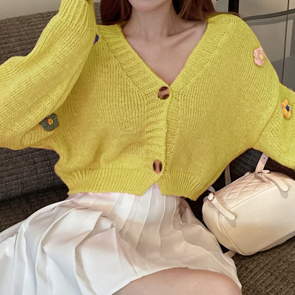 Flower V-Neck Sweater Cardigan White Pleated Skirt Set