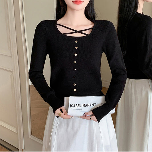 Single-Breasted Metal Button Pullover Long-Sleeved Knit Sweater