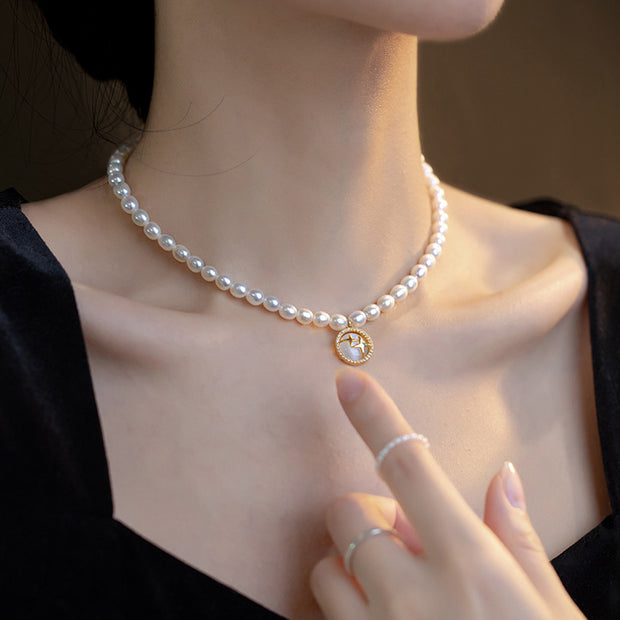 Pearl star pendant clavicle necklace