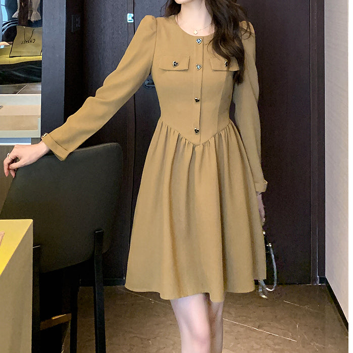 New – DRESSVY