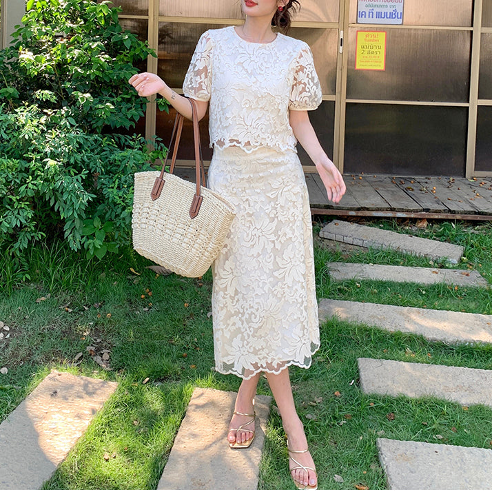 Heavy Embroidered Lace Top And Skirt Two-Piece Set