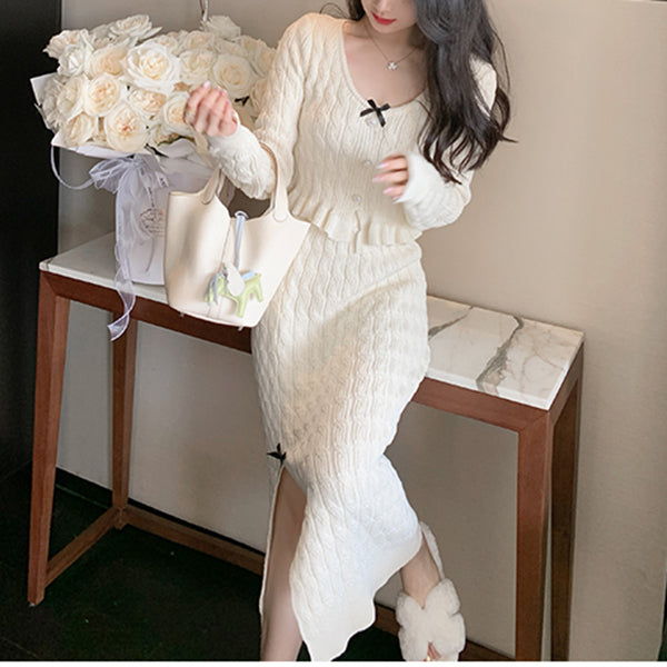 Stylish Slouchy Knitted Suit
