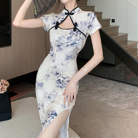 Retro Short-Sleeved Cheongsam Slit Dress