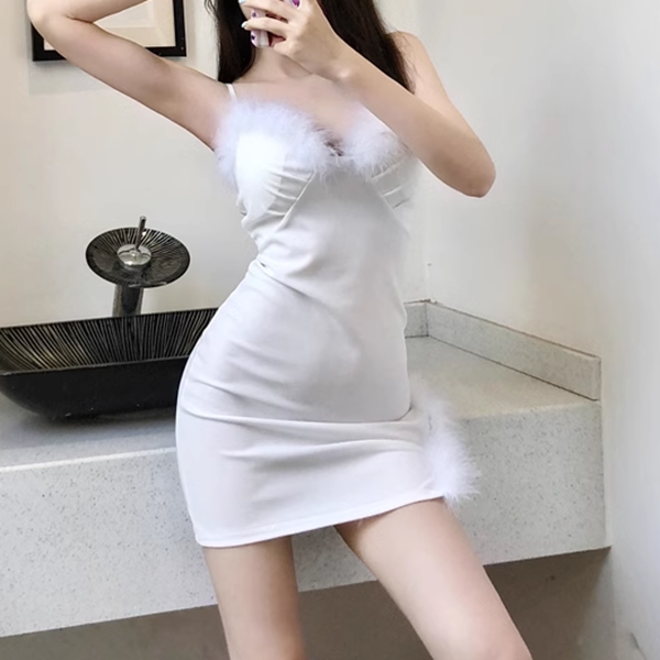 Tight Slit Fur Collar Christmas Suspender Dress