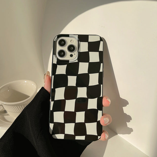 Twisted checkerboard silicone iphone case