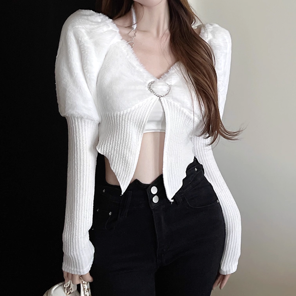 Plush Cropped Off-The-Shoulder Slim-Fit Knitted Top
