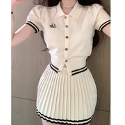 Short-sleeved knitted top high waist pleated skirt set