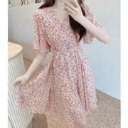 Waisted short-sleeved chiffon v-neck floral dress