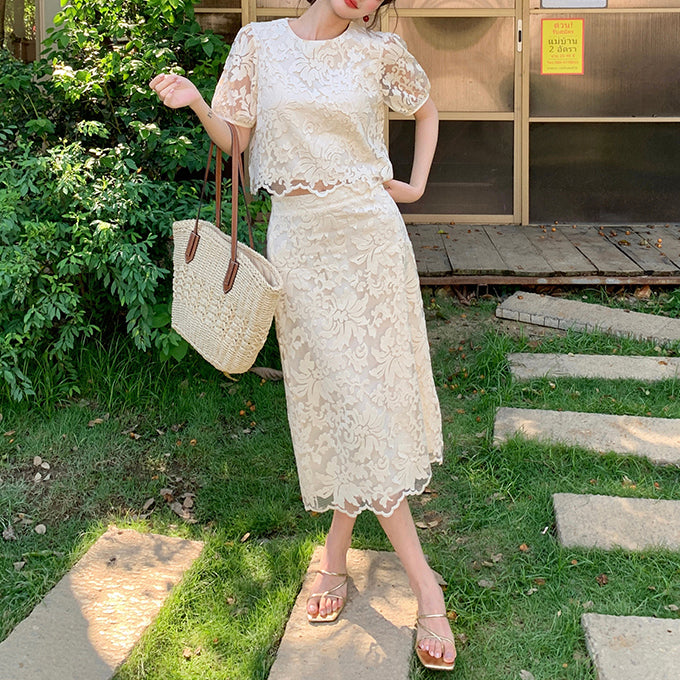 Heavy Embroidered Lace Top And Skirt Two-Piece Set