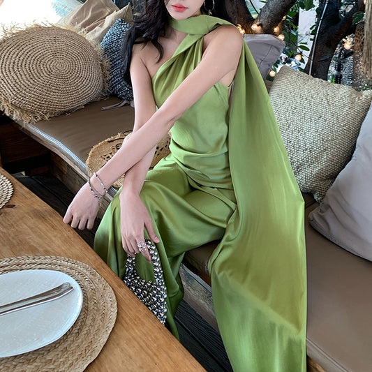 Stylish And Simple Halter Neck And Waist-Revealing Dress