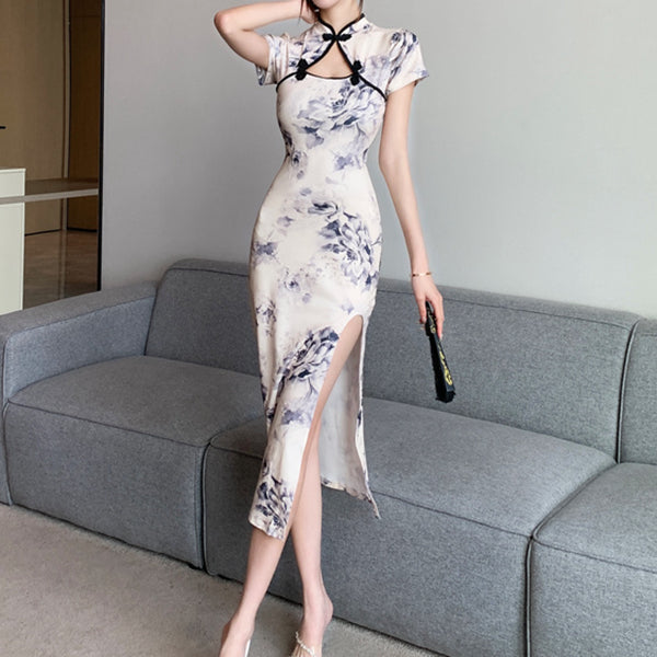 Retro Short-Sleeved Cheongsam Slit Dress