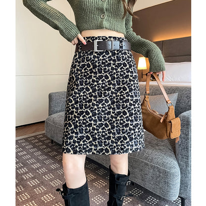 High-Waisted Slimming Leopard Print Mini Skirt