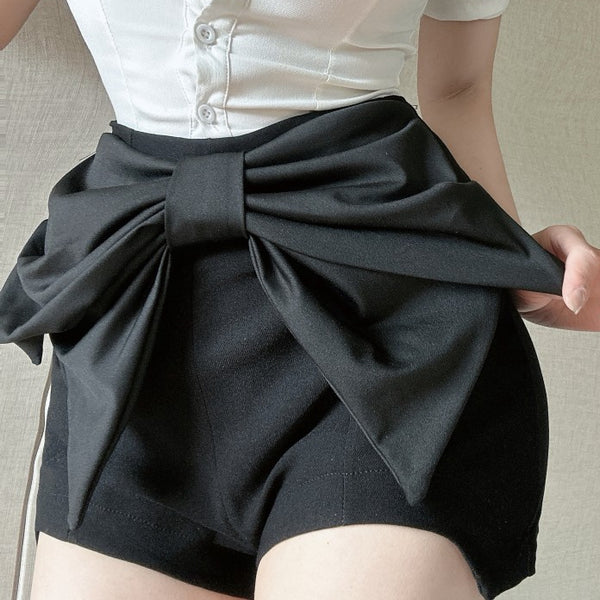 Bow-Tie Fashionable Stretchy Irregular Black Shorts