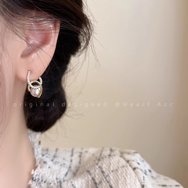 Letter Double C Pearl Zircon Exquisite Earrings