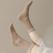 Striped textured mid-calf cotton socks
