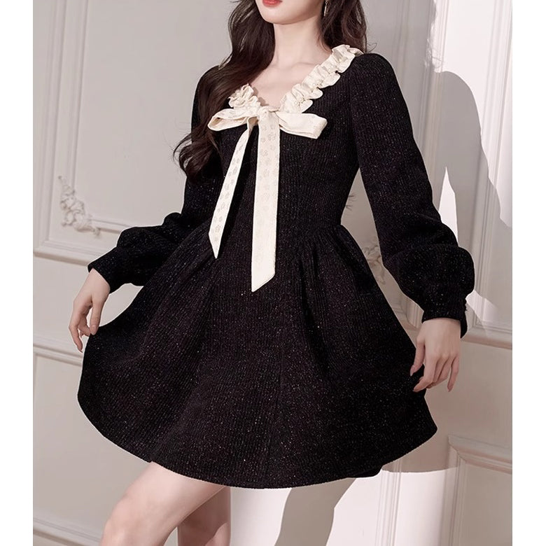 Hepburn Style Black V-Neck Bow Knitted Dress
