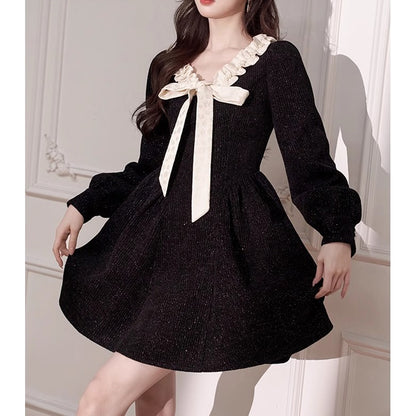 Hepburn Style Black V-Neck Bow Knitted Dress