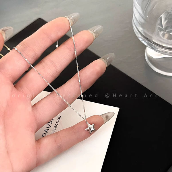 Silver Five-Pointed Star Pendant Necklace Clavicle Chain