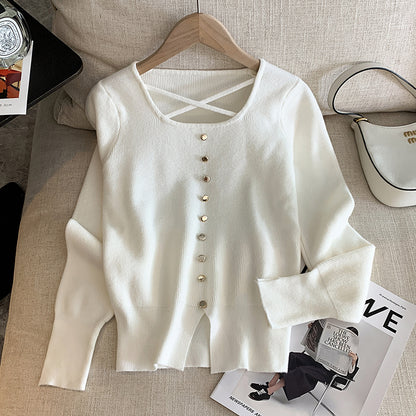 Single-Breasted Metal Button Pullover Long-Sleeved Knit Sweater