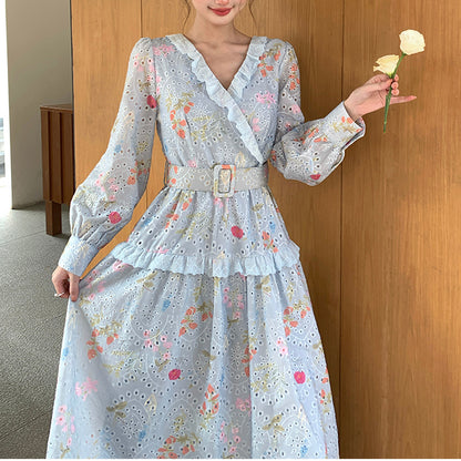 French-Style Tea Break V-Neck Floral Dress With Belt