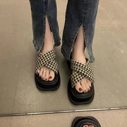 Thick-soled slippers platform half-trail beach sandals