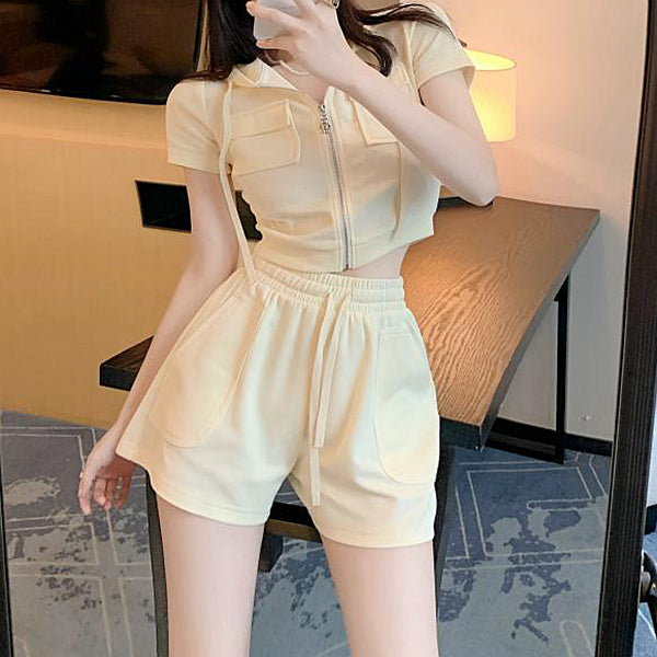 Zipper hooded slim top elasticated waist shorts set