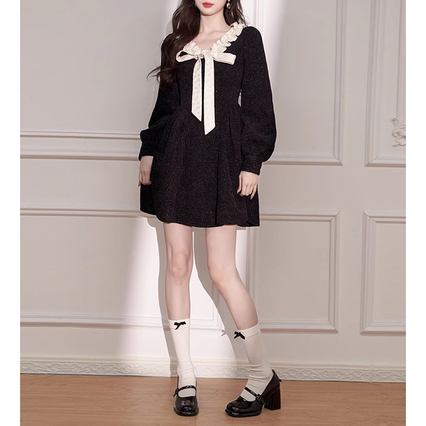 Hepburn Style Black V-Neck Bow Knitted Dress