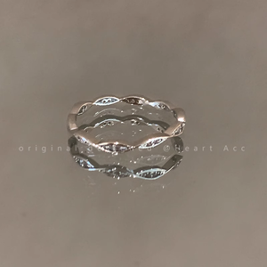 Micropaved Star Zirconia Open Adjustable Index Finger Ring