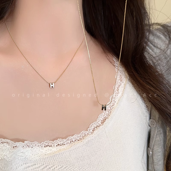 Mini H Letter Pendant Titanium Steel Clavicle Chain Necklace