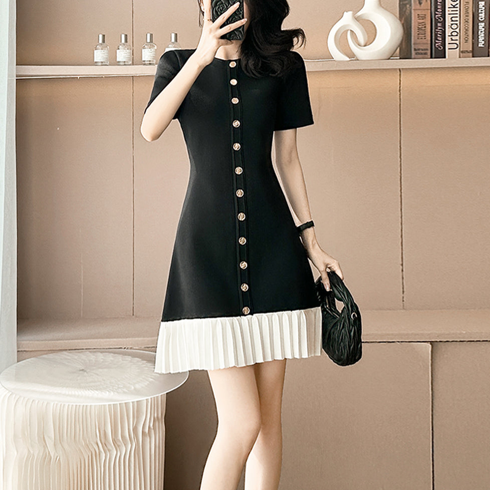 Black Ice Silk Short-Sleeved Knit Dress