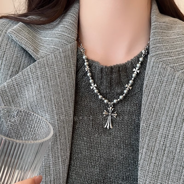 Pearl Cross Stitching Necklace Sweatshirt Chain