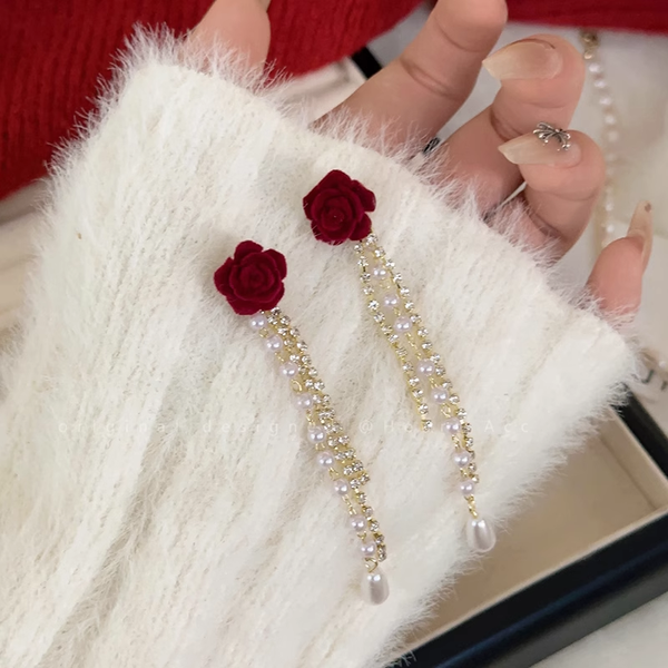 Red Velvet Camellia Tassel Long Stud Earrings