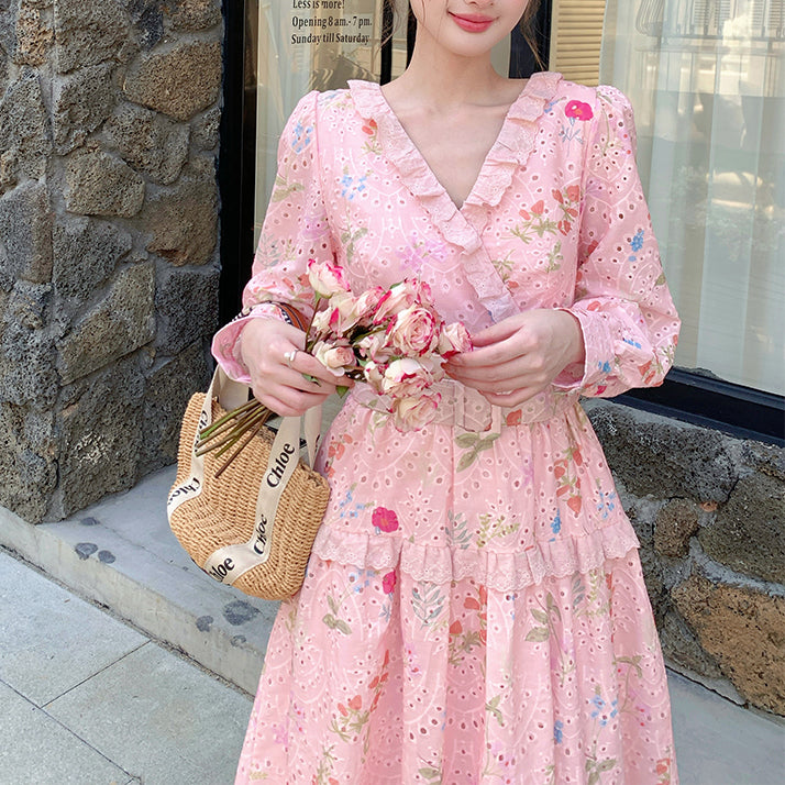 French-Style Tea Break V-Neck Floral Dress With Belt