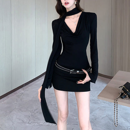 Fashionable Waist Long-Sleeved Dress