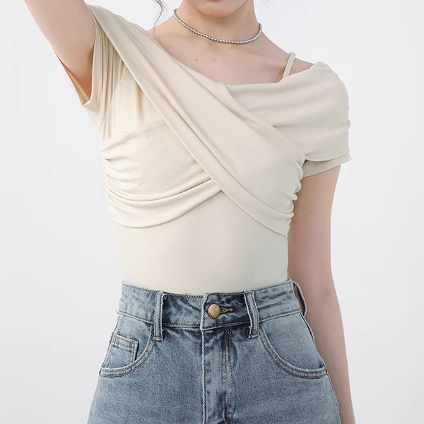 Off-Shoulder Solid Color Short-Sleeved Slim Fit T-Shirt