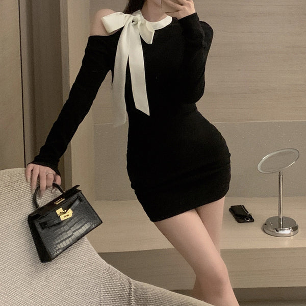 Black Graceful Strappy One-Shoulder Knit Dress