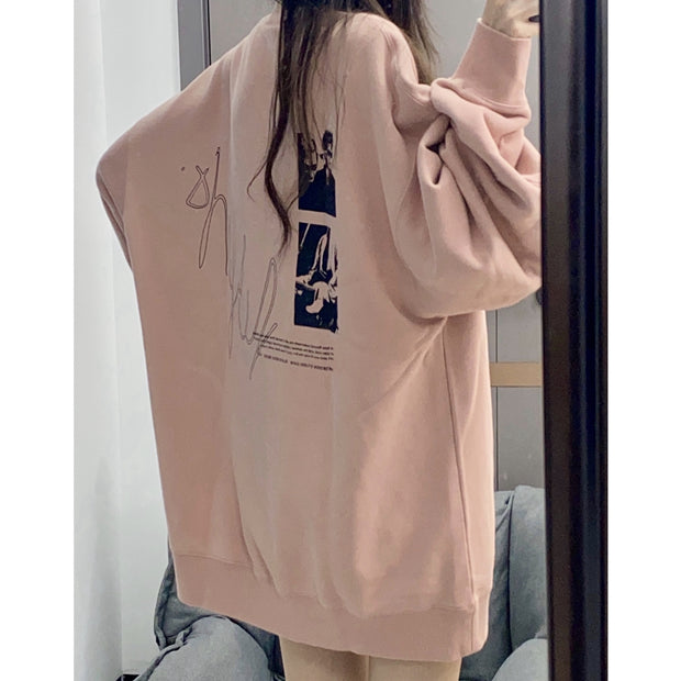 Laminated sweatshirt print oversized half turtleneck top