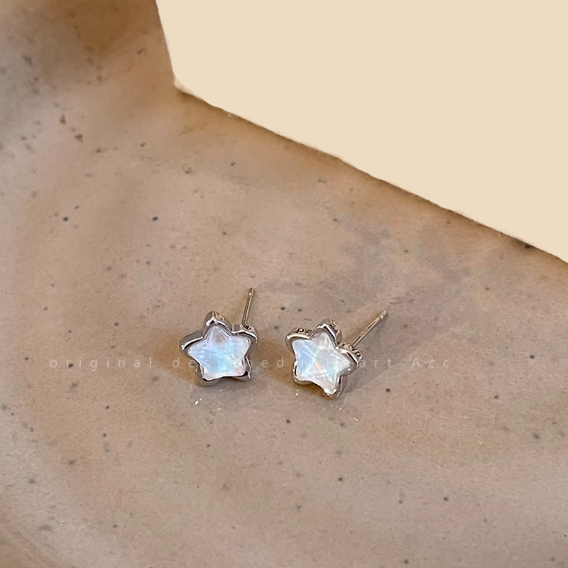 Star Zircon Silver Needle Fashionable Temperament Earrings
