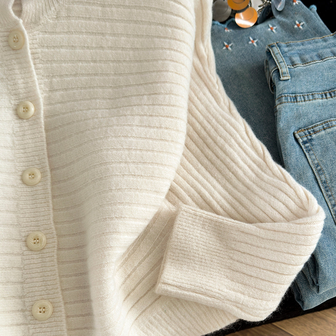 Stylish Stand-Up Collar Knit Cardigan