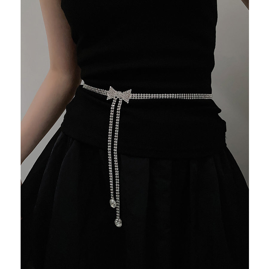 Fashionable Belt With Long Tassels And A Bow Embellishment