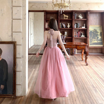 Sweet And Elegant Strapless Crop Top And High-Waisted Loose Mesh Skirt Set