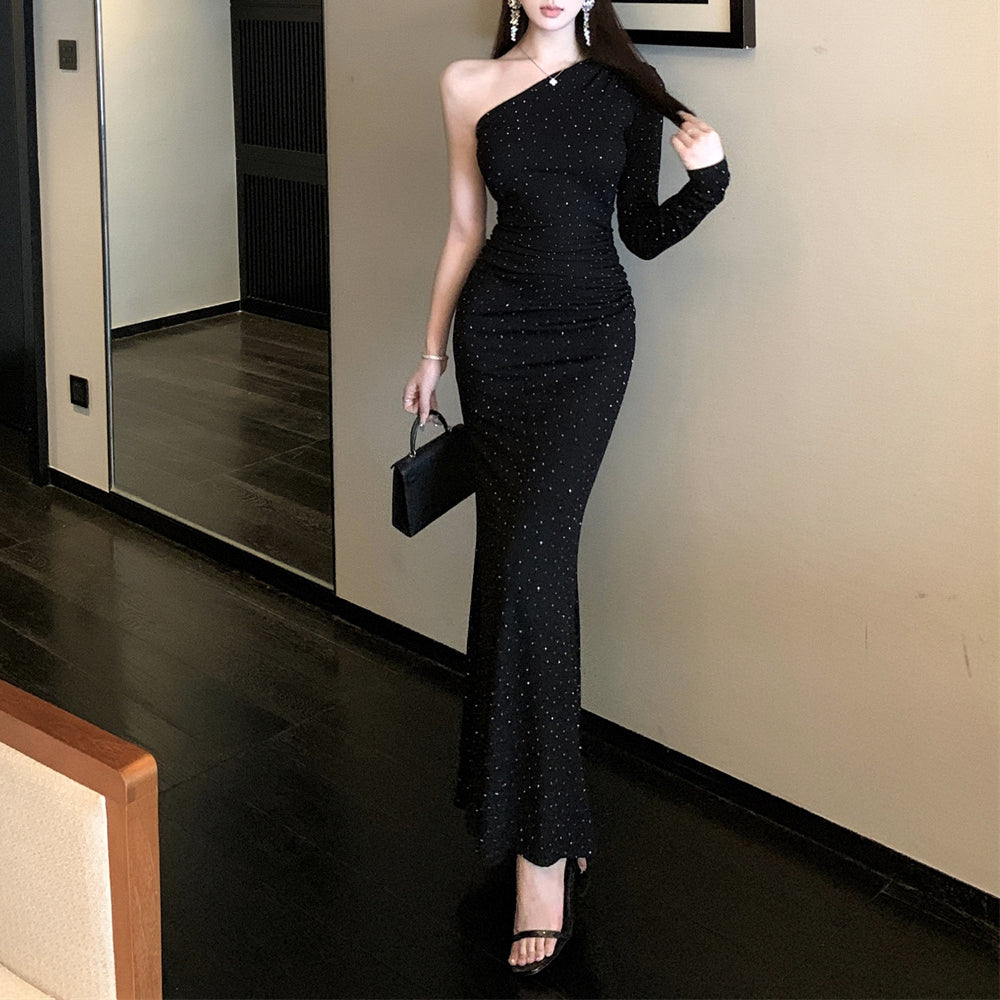 Stylish And Sexy Rhinestone Off-Shoulder Party Dress