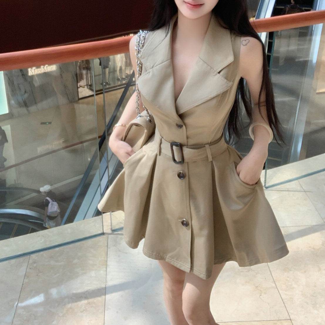 Retro Suit Collar High-Waisted Dress