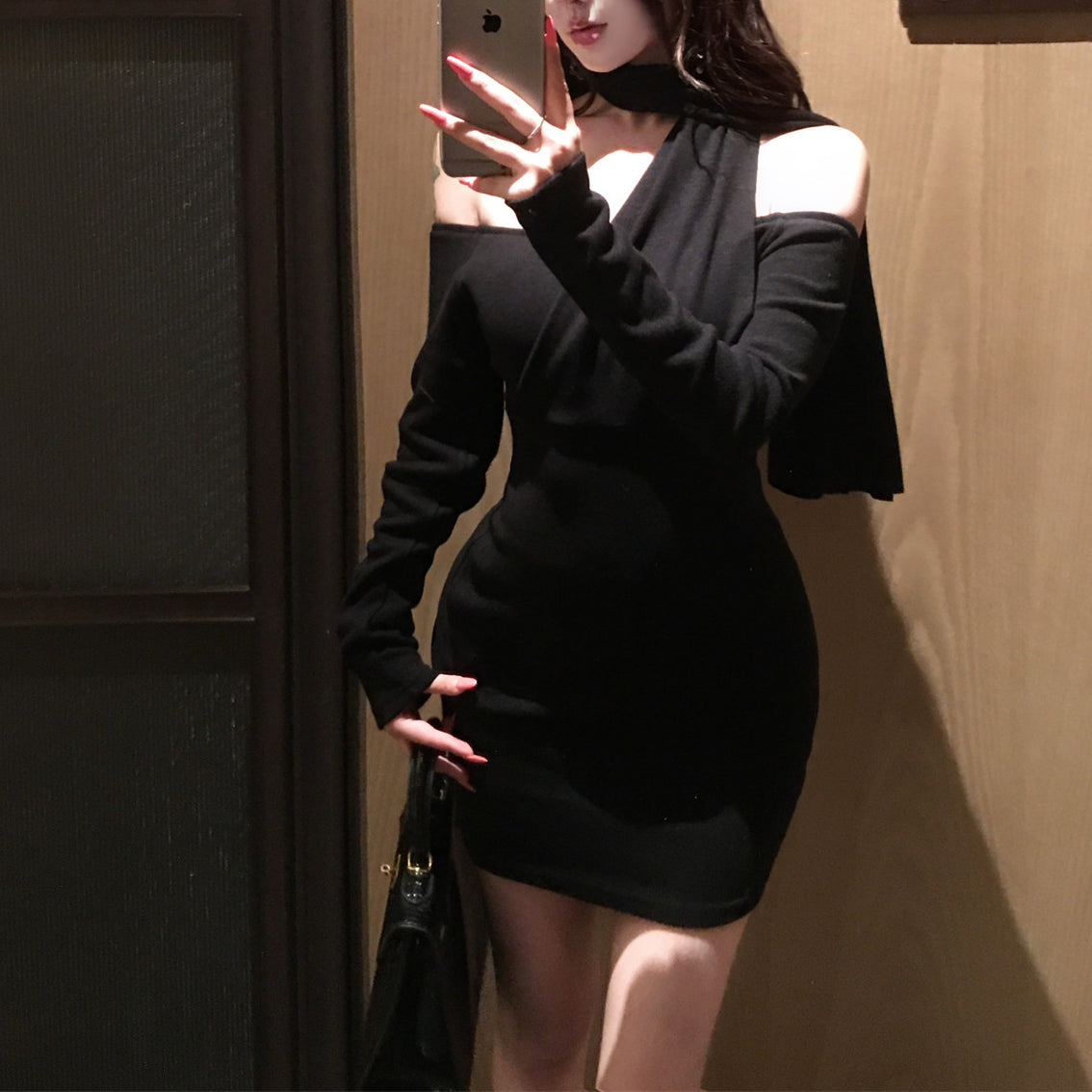 Sexy Long-Sleeved Halter Dress