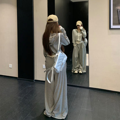 Casual-Chic Two-Piece Set Featuring A Hooded Zip-Up Cardigan And Wide-Leg Trousers