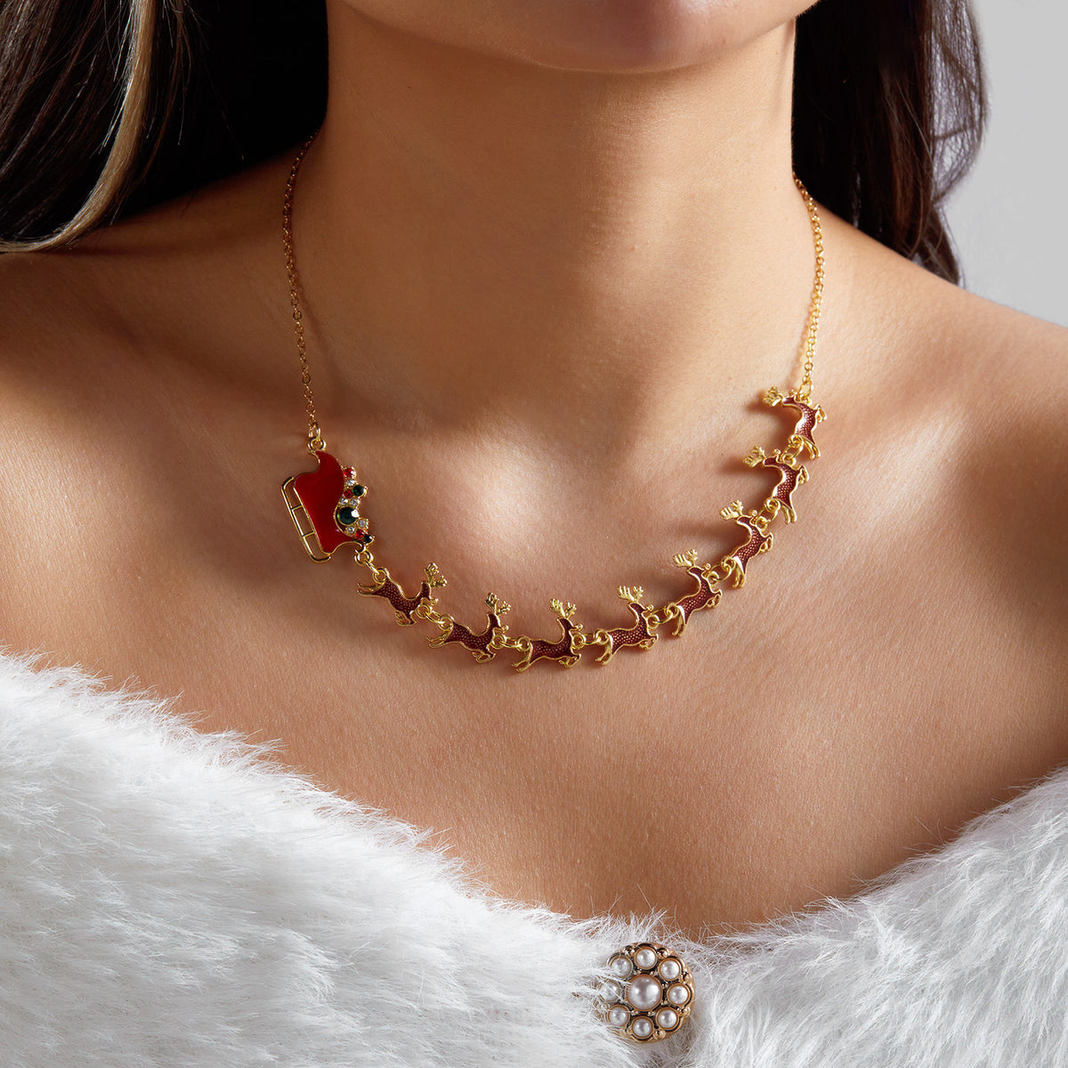 Christmas Party Single-Layer Alloy Reindeer and Bell Collarbone Necklace